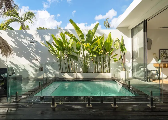 Reif 2 Canggu, Luxury Poolvilla, 2 Bedrooms, 100m2, Near Beach, & Quiet Location * Canggu (Bali)