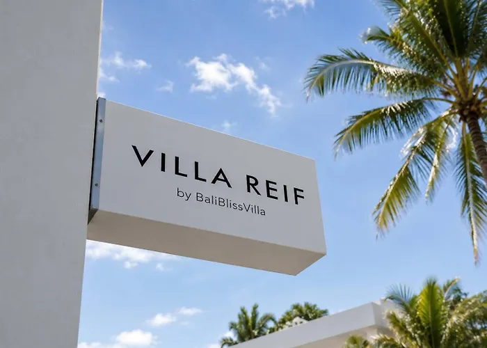 Reif 2 Canggu, Luxury Poolvilla, 2 Bedrooms, 100m2, Near Beach, & Quiet Location ヴィラ チャングー